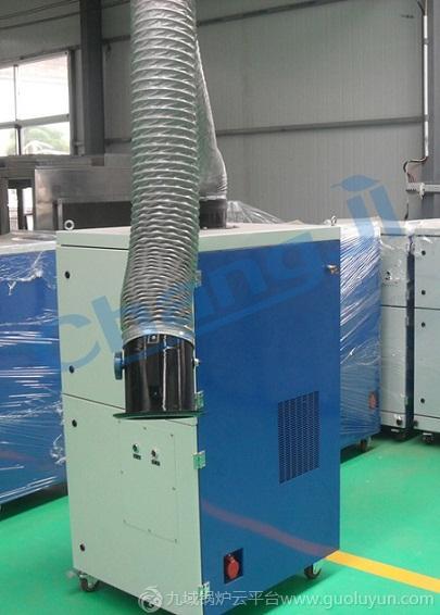 移動式焊煙凈化器價格，工業(yè)濾筒式除塵器