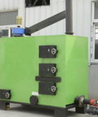 山東養(yǎng)殖鍋爐不受燃料限制，盛料多，一次投放半天不用管